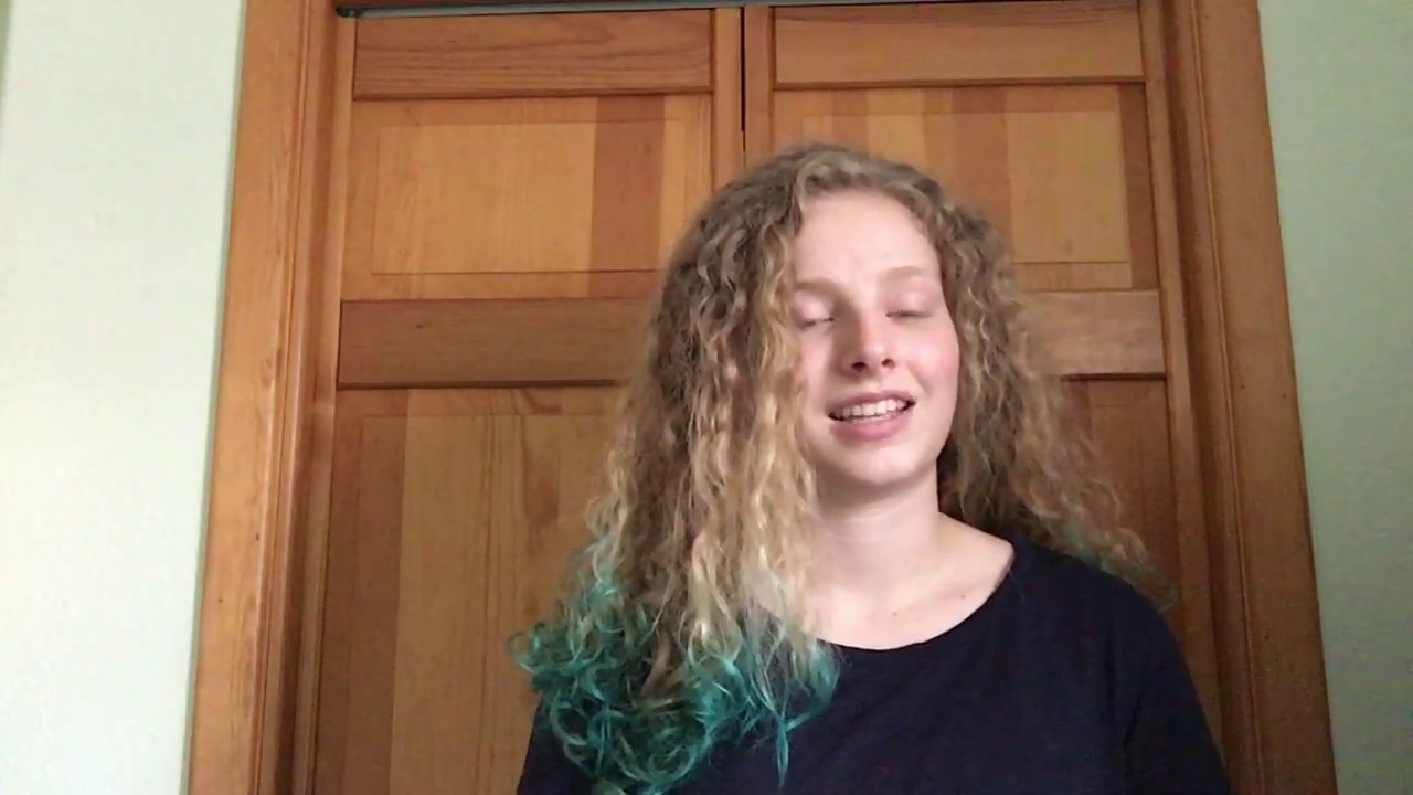 Madelyn Kingston of NM School for the Arts sharing her Supercomputing Challenge experience